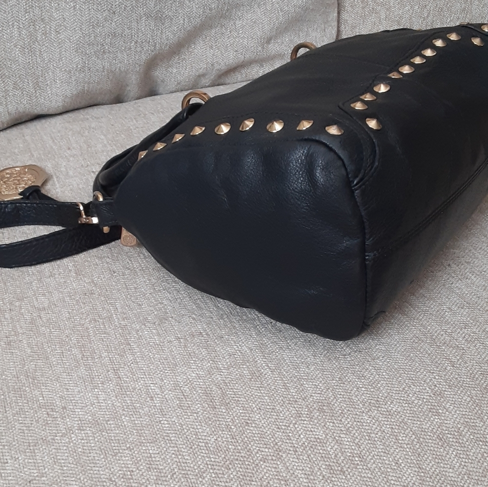 Vince Camuto black leather studded satchel bag - Picture 5 of 11